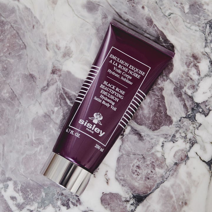 Actual product image Sisley Émuls Exquise Rose Noire (Body lotion, 200 ml)