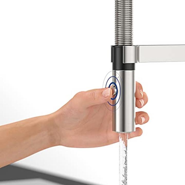 Actual product image Villeroy & Boch V&B EH sink mixer st EXPERT 2.0 integr. hose b. pull-out stainless steel