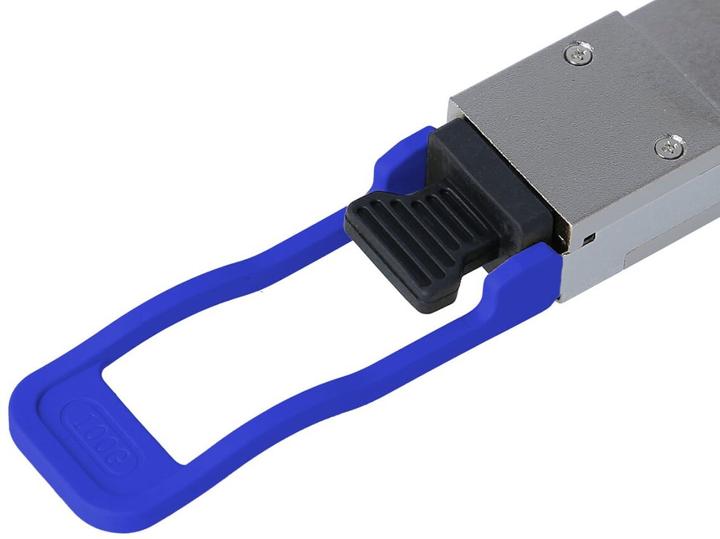 Actual product image BlueOptics Compatible Huawei 02312UJN BO28L13602D QSFP28 Transceiver, LC Duplex, 100GBASE-CWDM4, Singlemode F