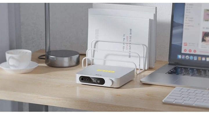 Image du produit FiiO K11 R2R (Écran, commutateur de gain, USB-DAC)