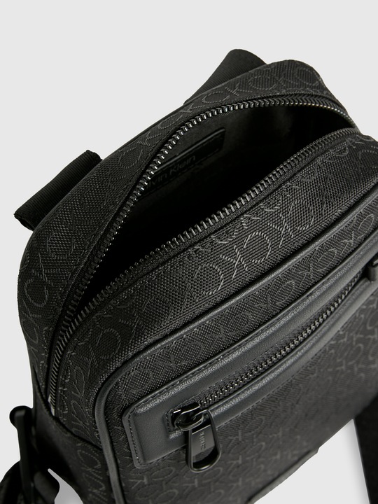 Actual product image Calvin Klein Ck Elevaed Reporter S Mono (95% Recycled Polyester, 5% Polyurethane)