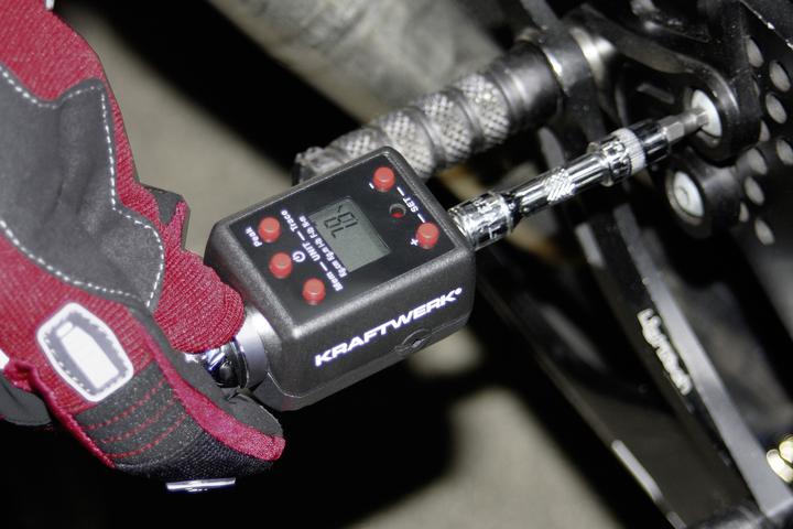 Actual product image Kraftwerk Digital torque adapter 3/8" 27-135 Nm (3/8", 27 Nm, 135 Nm)
