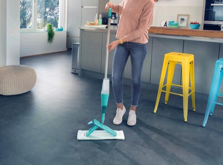 Produktbild Leifheit Komfort-Sprühwischer Easy Spray XL (2 Stk.)