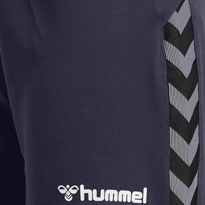 Actual product image hummel Authentic Poly Shorts Woman (XS)