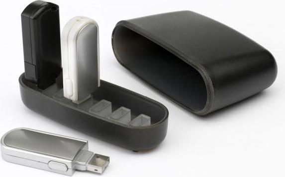 Produktbild Exponent 47002 USB-Stick-Hülle Kunststoff, Gummi (6 GB)