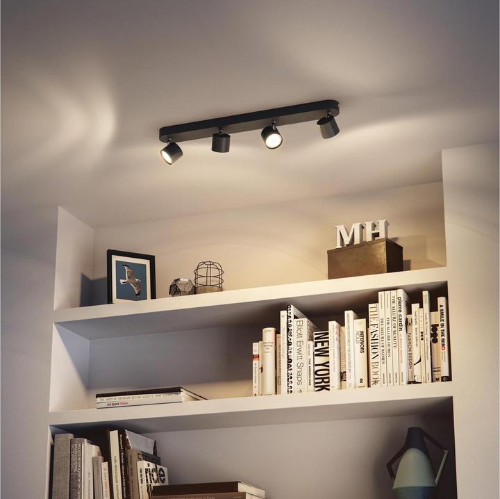 Actual product image Philips Star (2000 lm)