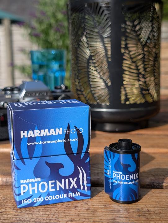 Actual product image Harman Photo Phoenix II 200 135/36