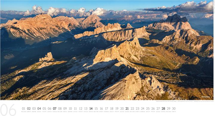 Produktbild Luftbildkalender Dolomiten 2026 (Harter Einband, Deutsch, Französisch, Englisch)