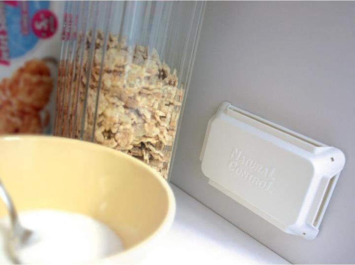 Produktbild Swissinno Lebensmittelmottenfalle 2er inkl. Pheromon-Lockstoff