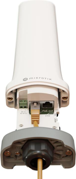 Actual product image MikroTik CME22-2N-BG77 -, CME Gateway - IoT Gateway with 650MHz CPU, 64MB RAM, 2 x (4G)