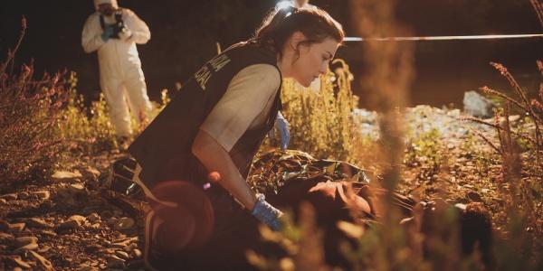 Immagine prodotto Plaion Estate rosso sangue - Sotto l'incantesimo dell'assassino (DVD, 2024, Tedesco)