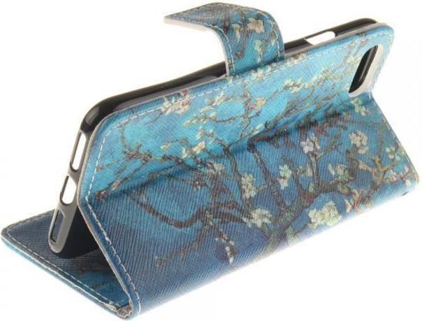 Produktbild Leder Cover mit Muster (Apple iPhone SE (3rd Gen), Apple iPhone SE (2nd Gen), Apple iPhone 8, Apple iPhone 7)