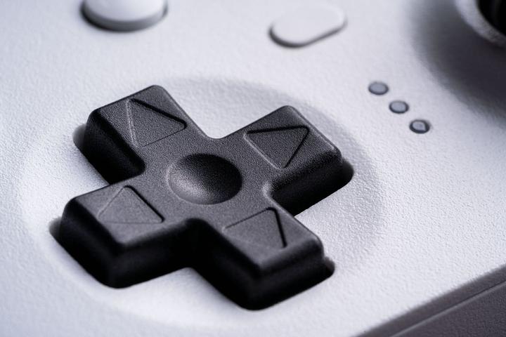 Immagine prodotto 8bitdo Ultimate Controller con stazione di ricarica (PC, Switch)