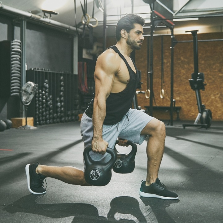 Immagine prodotto Gorilla Sports Plastica Kettlebell (1 x 8 kg, 1 x 10 kg, 1 x 12 kg)