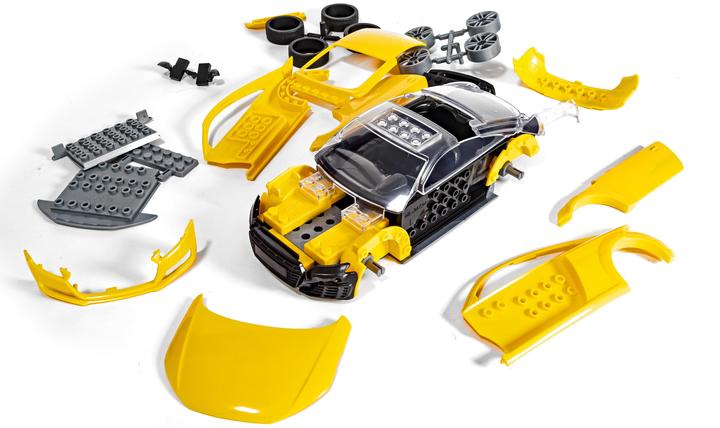 Actual product image Airfix Kit Audi TT Coupe Quick Build