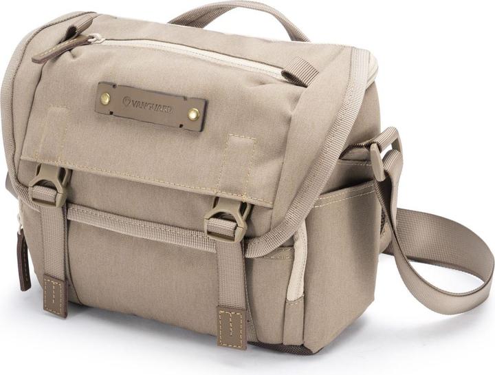 Actual product image Vanguard VEO RANGE21M BG Shoulder Bag beige (Camera shoulder bag)