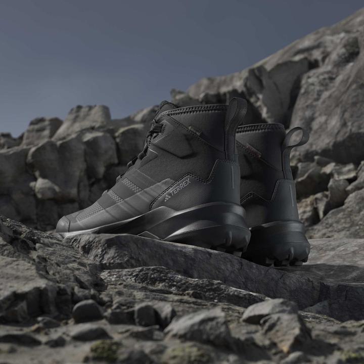 Actual product image Adidas Skychaser Ax5 Mid Gtx Clima - cblack/cblack/carbon (38 2/3)