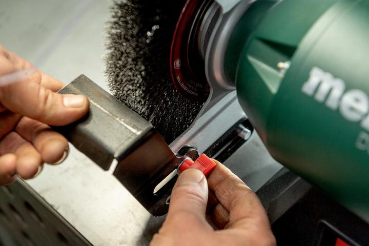 Image du produit Metabo BS 200 Plus (Ponceuse à bande, 600 W)