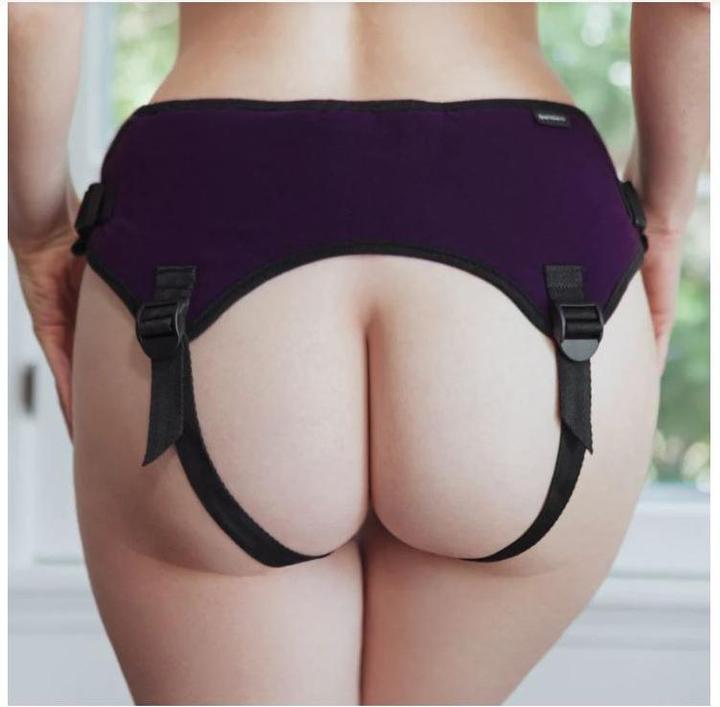 Actual product image Sportsheets Lush Strap On