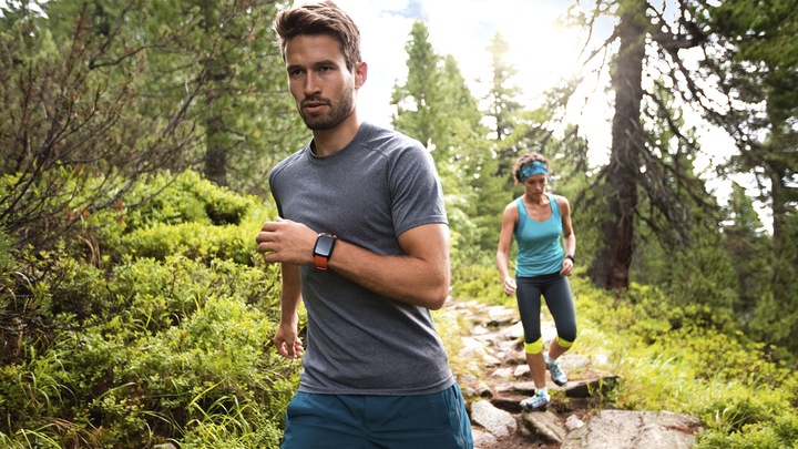 Produktbild TomTom Adventurer Cardio + Music