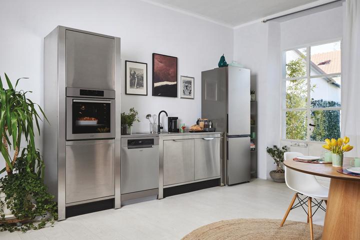 Actual product image Candy CNCQ4T620CX (409 l)