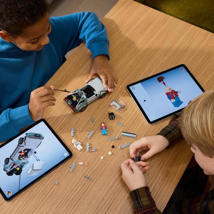 Actual product image LEGO Time machine from Back to the Future (77256, LEGO Speed Champions)