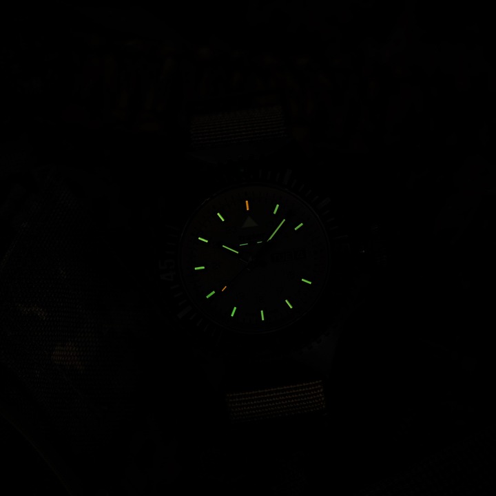 Produktbild Traser P69 Black Stealth (Taucheruhr, 46 mm)
