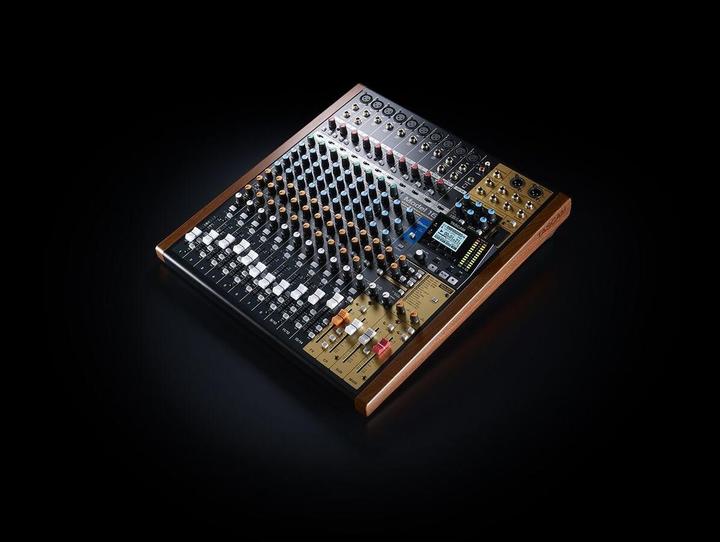 Immagine prodotto Tascam Miscelatore Modello 16 (Mixer da studio e live)