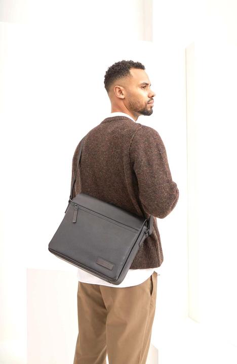 Produktbild Jost Umhängetasche Stockholm Shoulder Bag Flap M