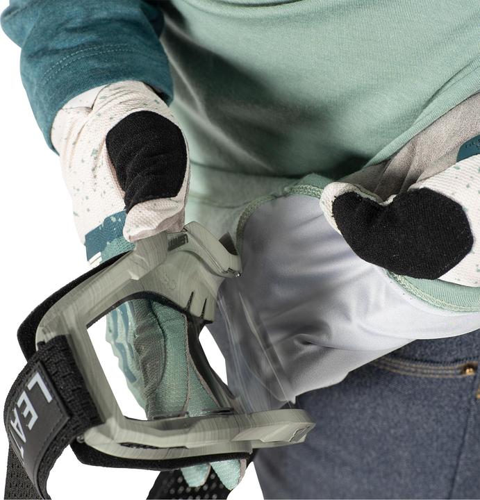 Actual product image Leatt MTB Gravity 2.0 Jersey teal M (M)