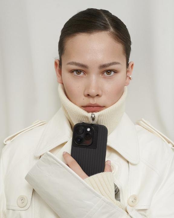 Image du produit Nudient Bold Case (Apple iPhone 15 Pro)