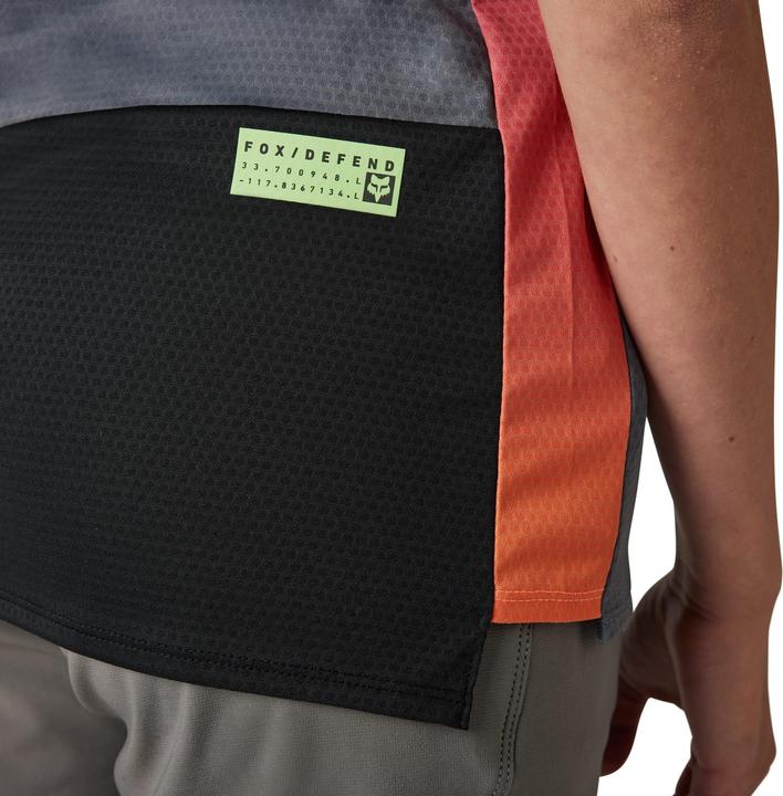 Actual product image Fox Jersey 23 W Defend Race Ss Ptr S (S)