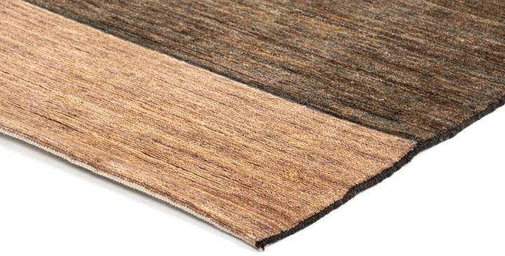 Actual product image Vidal Juma (161 x 191 cm)