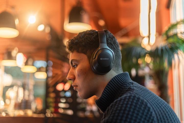 Actual product image Sandberg Wireless Travel Headset ANC (Wireless)