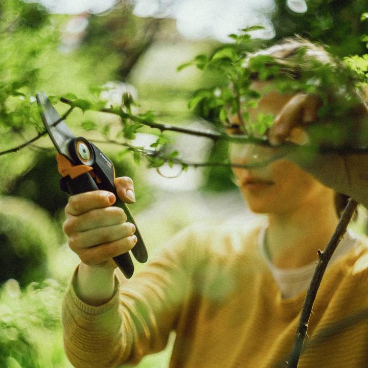 Produktbild Fiskars X-series Bypass-Gartenschere L P961
