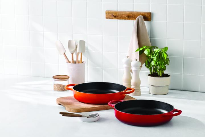 Produktbild Le Creuset Every Day Pan Signature (Bratpfanne, Gusseisen, 28 x 6.30 cm)