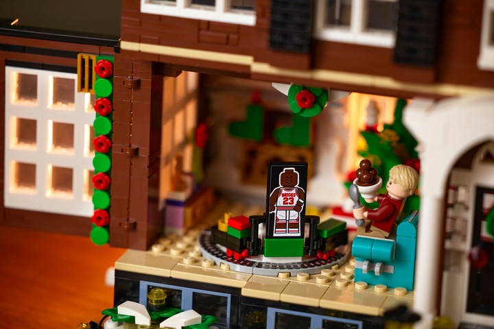 Productafbeelding LEGO Alleen thuis (21330, LEGO Ideeën, LEGO Zeldzame Sets)