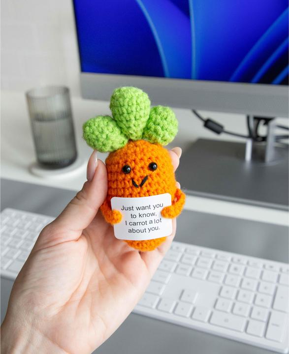 Actual product image I Am Creative Positive Carrot (11.50 cm)
