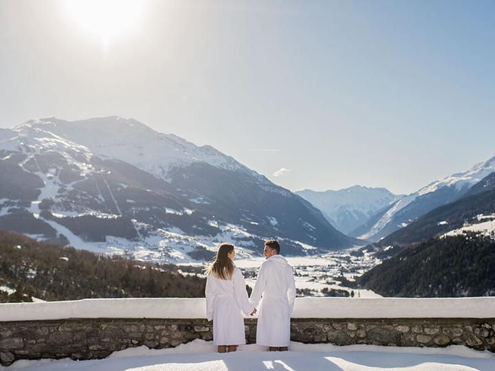 Immagine prodotto Smartbox 1 giorno ai Bagni Vecchi di Bormio: ingresso per 2 persone con pranzo e kit spa (2 pers.)