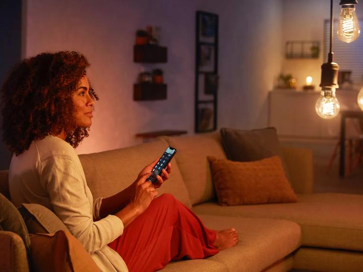 Actual product image Philips Hue White BT (E27, 550 lm, 1x)