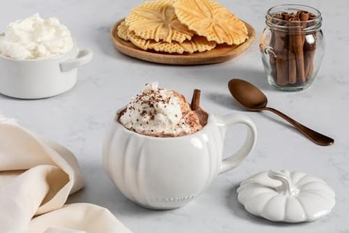 Actual product image Le Creuset Pumpkin Mug (0 ml, 2x)