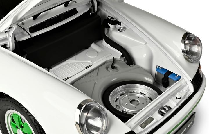 Immagine prodotto 1:8 IXO Porsche 911 RS 2.7 Bianco/Verde