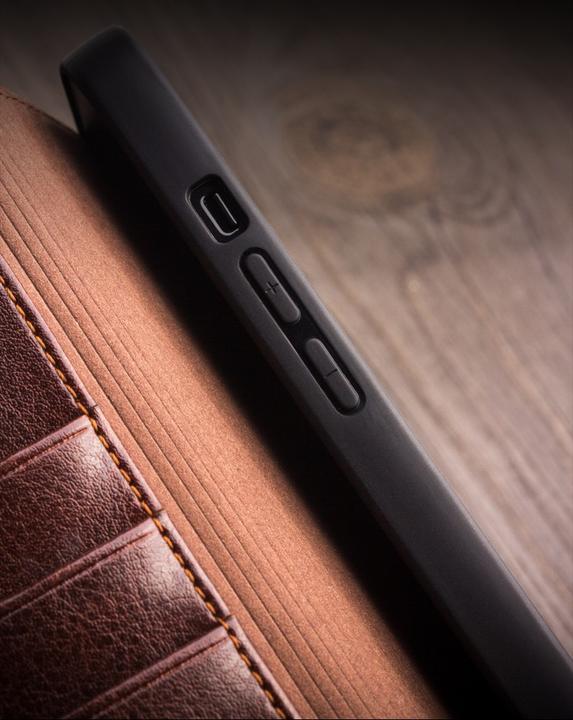 Image du produit QiAlino Fourre Flip cuir véritable (Realme 12 Pro+, Apple iPhone 12)