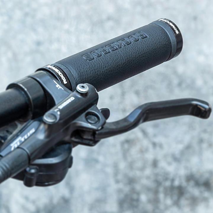 Actual product image Rockbros 40210003001 microfibre bicycle handlebar grips - black