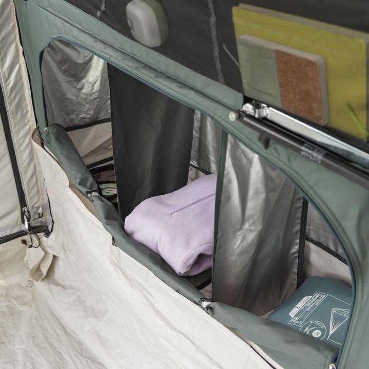 Actual product image Quechua 340357 (Inflatable tent, 4 persons)