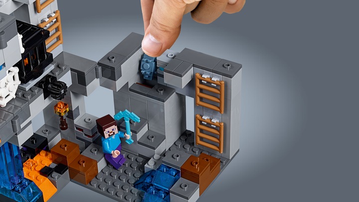 Produktbild LEGO Abenteuer in den Felsen (21147, LEGO Minecraft)
