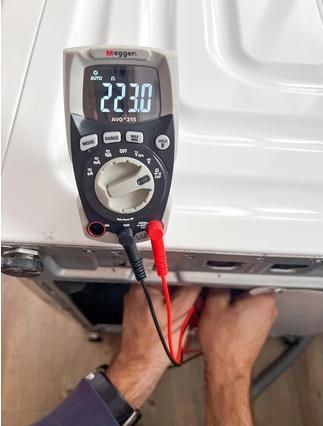 Produktbild Megger AVO215 Hand-Multimeter digital CAT III 600 V Anzeige (Counts): 4000 (CAT III 600V)