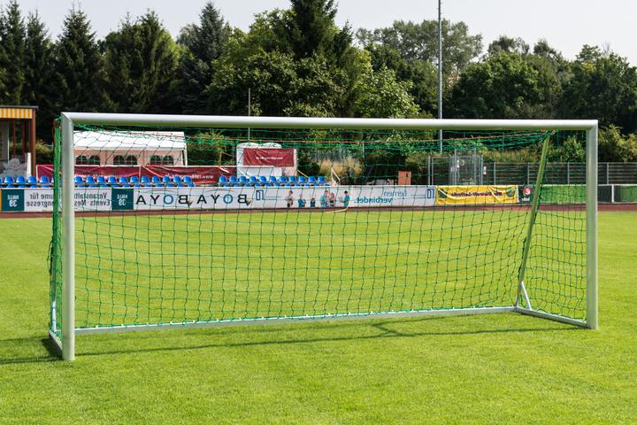 Actual product image Sport-Thieme Kleinfeld-Fussballtor mit Netzbefestigung SimplyFix, frei stehend, vollverschweisst
