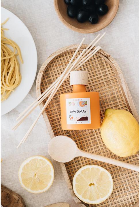 Actual product image Ava & May Scented Sticks Sicily 100 ml (100 ml)