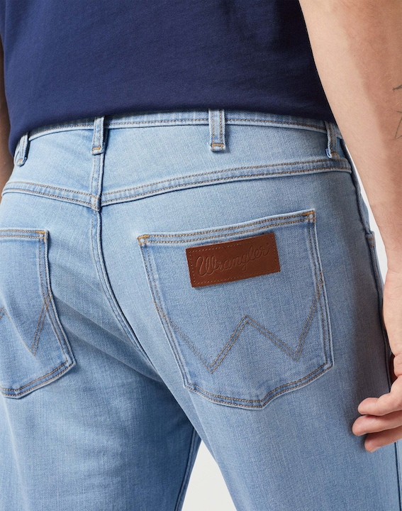 Actual product image Wrangler Jeans Regular Fit (W33/L32)